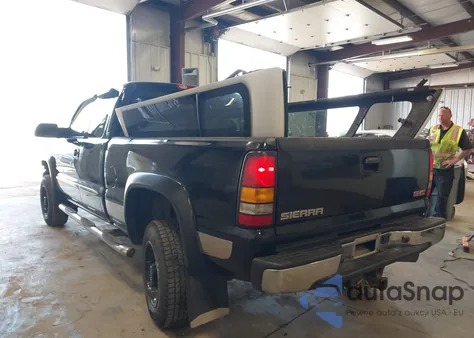 2004 GMC Sierra 2500Hd Sle из США, поврежденный, VIN 1GTHK29144E141165